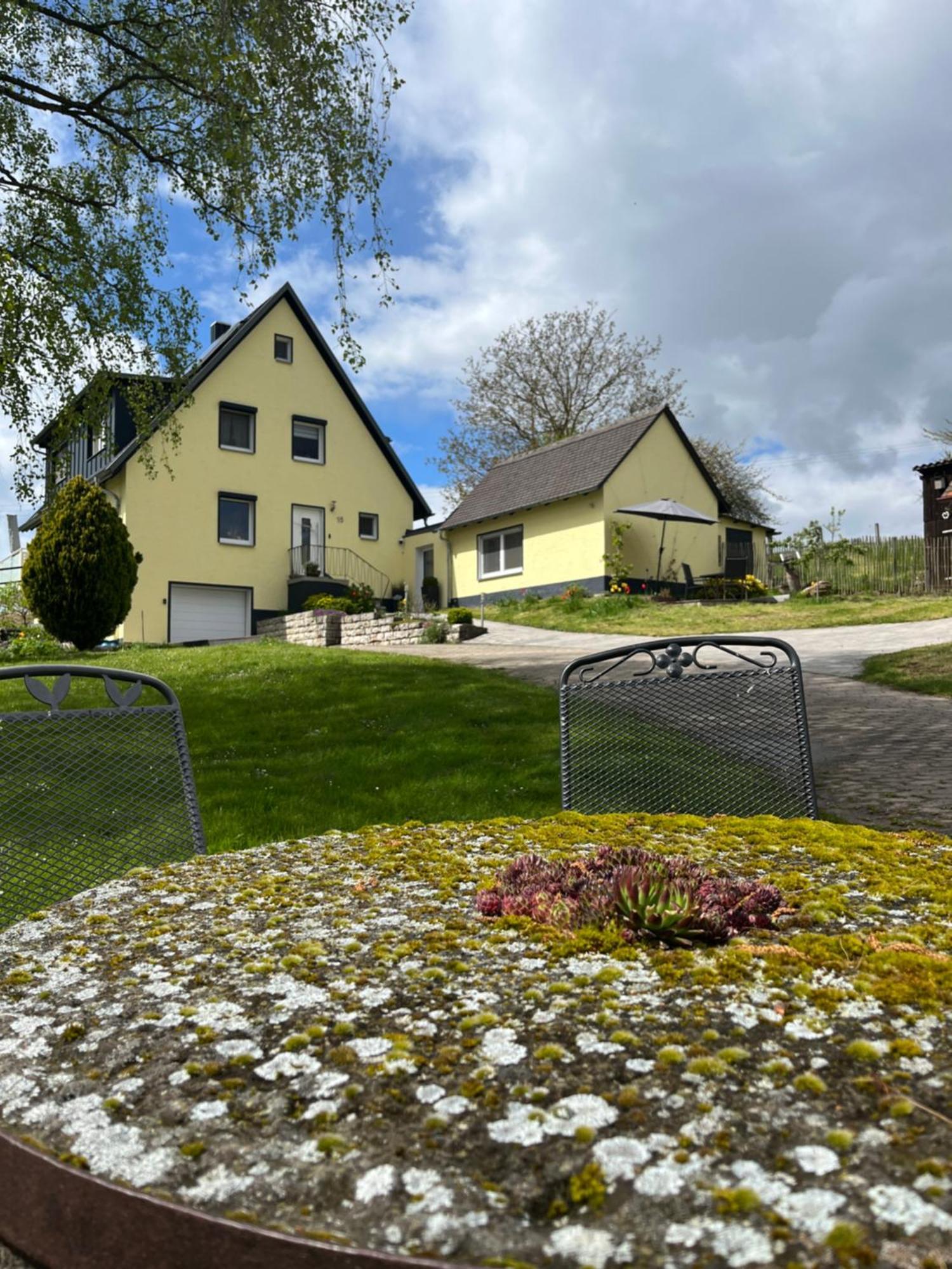 Fewo Haus Hutzelbuck In Idyllisch-Gruener Lage Naehe An Ansbach Extérieur photo